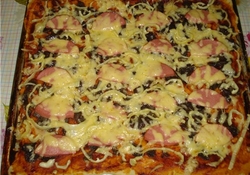 Рецепт: Пицца от Славяны