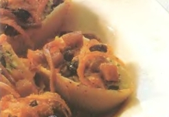 Ракушечная паста с соусом капоната