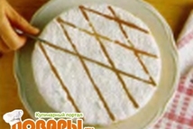 Шаг 5: Посыпьте торт сахарной пудрой. Накалите …