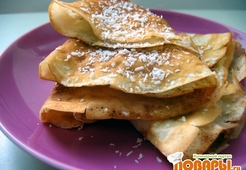 Кокосовые блинчики с бананом в корице