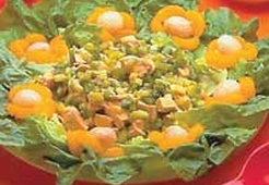 Мясной салат с одуванчиками