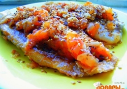 Рецепт: Рыбка под томатным соусом