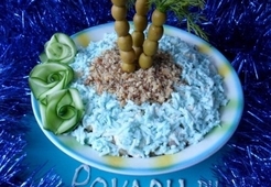 Слоёный оливье "Новый год на острове"