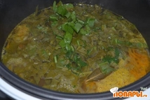 Шаг 4: Укроп режем мелко, добавляем зелень …