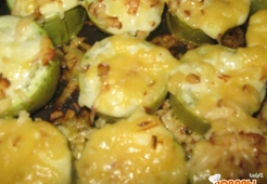 Кабачки с майонезом и сыром