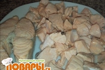 Шаг 4: Процеживаем рыбный бульон и добавляем …