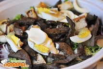 Шаг 5: Все заправить специями, маслом, соль …