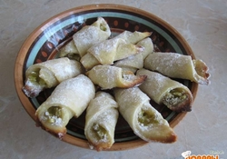 Рецепт: Печенье с ревенем из творожного теста 