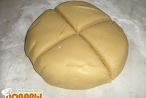 Шаг 1: Готовим тесто: муку смешиваем с …