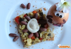 Постная пицца с фасолью и постным майонезным соусом