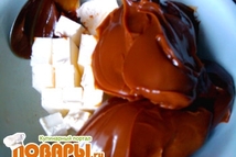 Шаг 3: Делим тесто на шесть частей. …