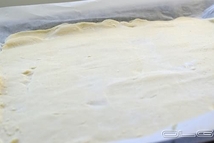 Шаг 1: Маргарин смешать с мукой и …