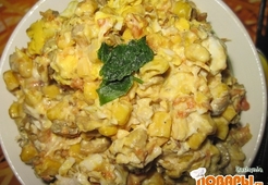 Салат с кукурузой и грибами