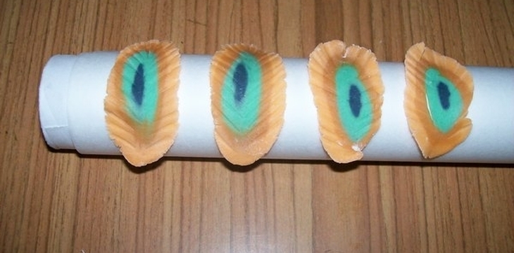 Шаг №2 МК Перо павлина от Elly