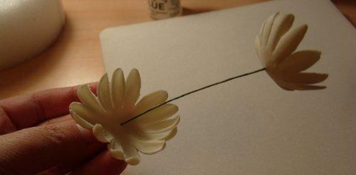 Шаг №9 МК Хризантемы от Учредительница