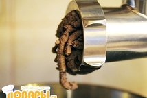 Шаг 4: совместить с обжаренным луком и …