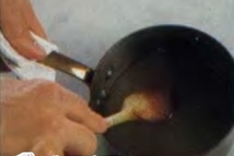 Шаг 3: Варите сахарный сироп до получения …