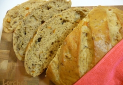 Ореховый хлеб с курагой