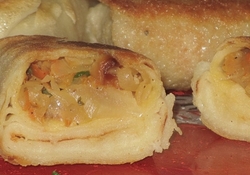 Рецепт: Блинчики фаршированные капустой