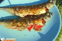 Шаг 4: Из готовой рыбы вытащите зубочистки, …