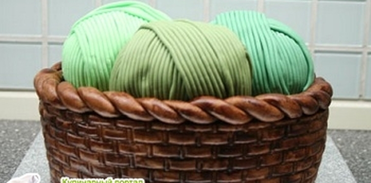 Шаг №12 МК Корзинка с клубочками для вязания