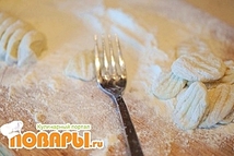 Шаг 5: Да, пока готовятся наша подлива, …