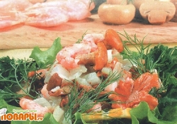 Рецепт: Салат с креветками и грибами