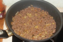 Шаг 1: Картофель почистить, отварить в воде. …