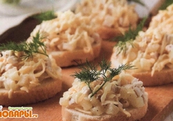 Рецепт: Бутерброды с салатом