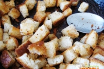 Шаг 2: и слегка подсушиваем на сухой …