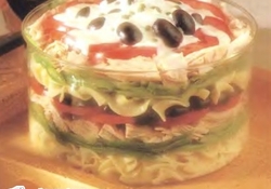 Рецепт: Салат из тунца с тренетте