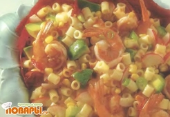 Креветочный салат с кукурузой и авокадо