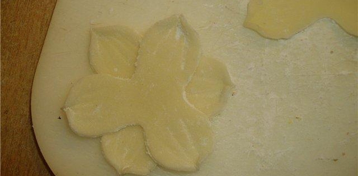 Шаг №5 МК Нарциссы от Тигра-Львовна