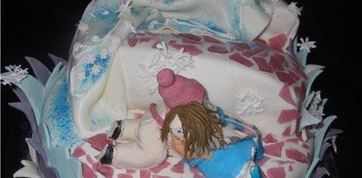 Шаг №11 Торт "В замке Снежной королевы" от darya1987