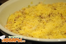 Шаг 8: Как только нижний слой нанесли, …