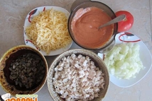 Шаг 3: Куриное филе необходимо отварить, подождать …