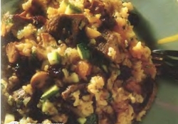 Рецепт: Плов из молодого барашка с абрикосом и изюмом