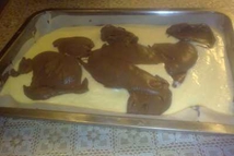 Шаг 4: Залить оставшейся шоколадной смесью.