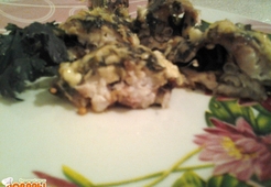 Пеленгас запеченный с зеленью в сметане