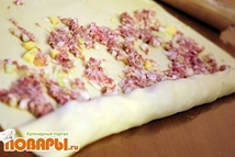 Шаг 6: Скатать все в рулет, аккуратно …