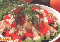 Рецепт: Яичный салат со сладким перцем и рокфором